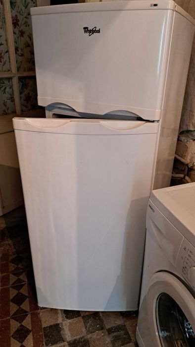 Хладилник Whirlpool