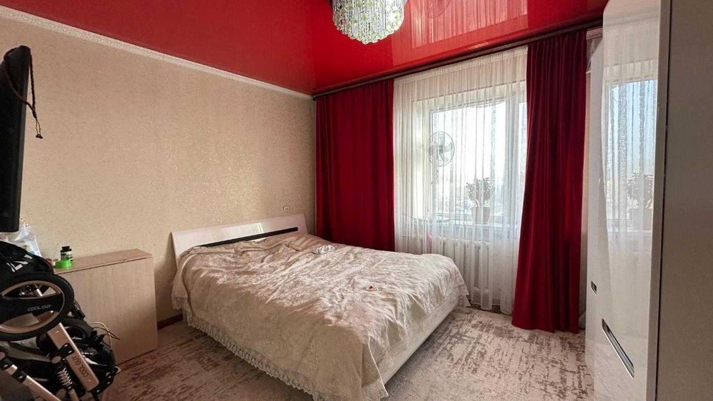 продается 3 х комнатная Жулдыз Империя