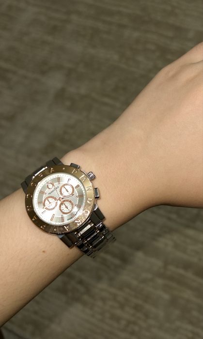 Часы от  pandora