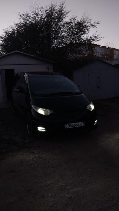 Toyota Estima 3.5 4WD