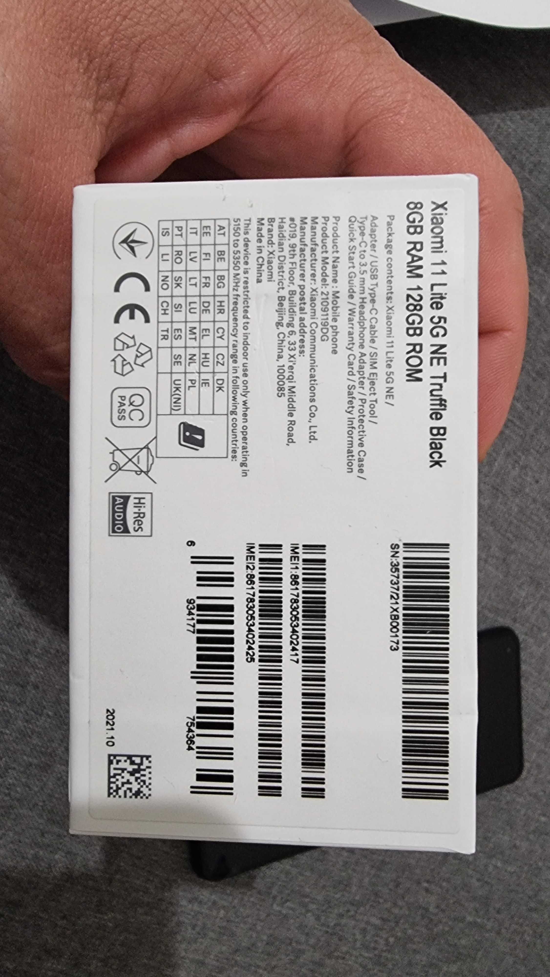 Xiaomi 11 Lite 5G NE 8/128 с гаранция
