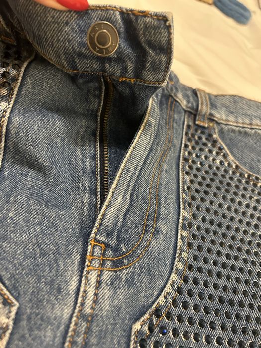 Area- оригинал Мини дънкова като нова.