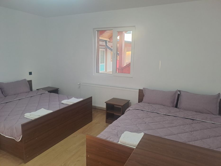 Cazare muncitori 50 lei persoana pe noapte. Eliberam factura