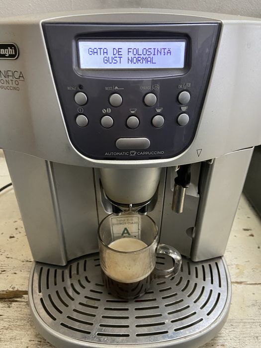 Espresor cafea Delonghi magnifica pronto capucino