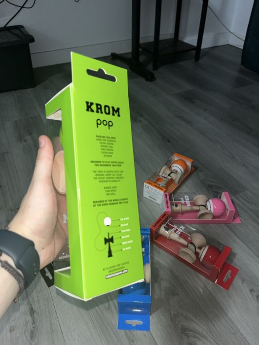 Kendama KROM POP LOL (Lime/Verde Neon)