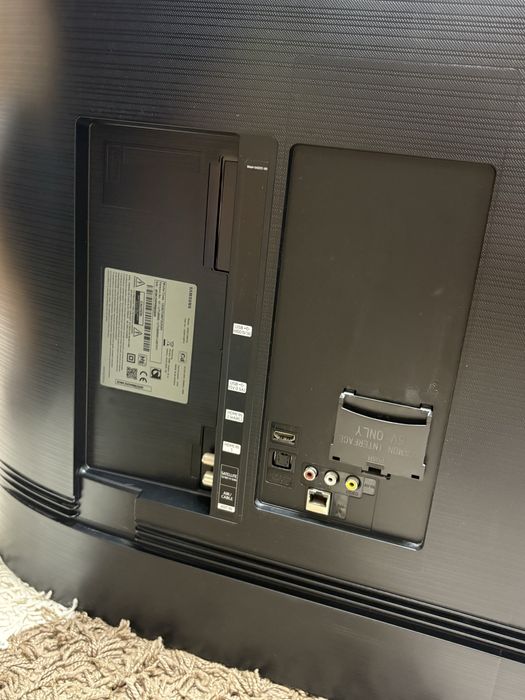 Televizor Samsung Defect