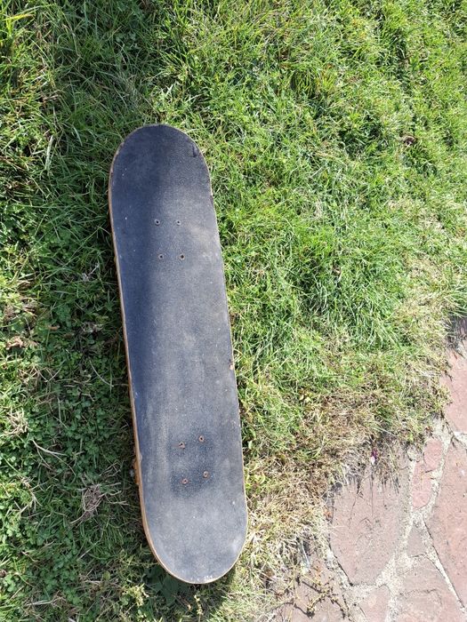 Продавам скийтборт