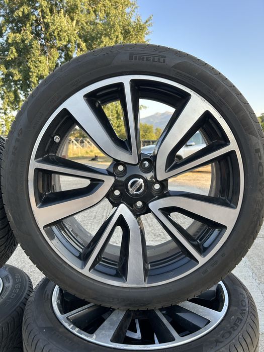 Лети джанти с нови гуми от NISSAN, размер 225/45/R19 96W, ДОТ1223.