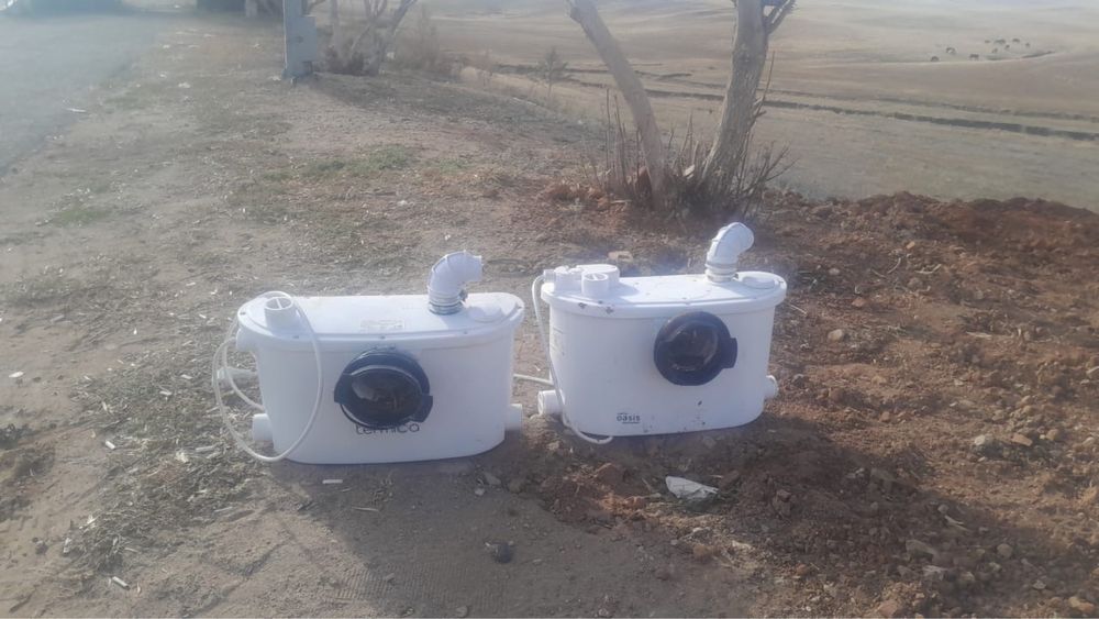 Продам 2 канализационных насоса