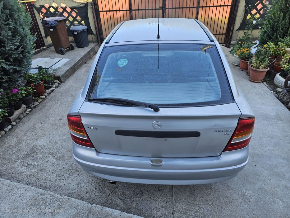 Vând Opel Astra G