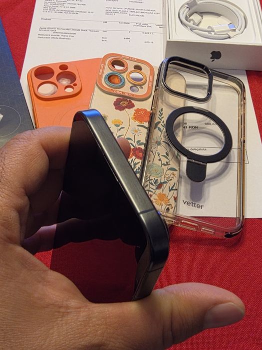 iPhone 15 Pro Max 256 Black Titanium impecabil,  ca nou, garanție