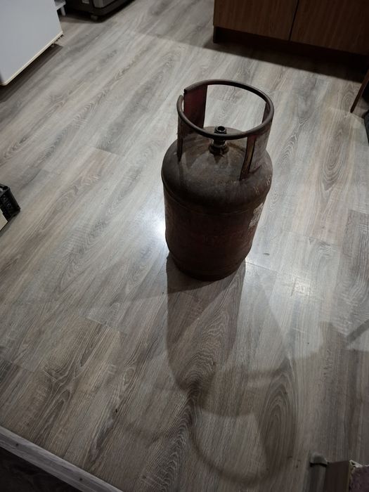 Продам газовый баллон