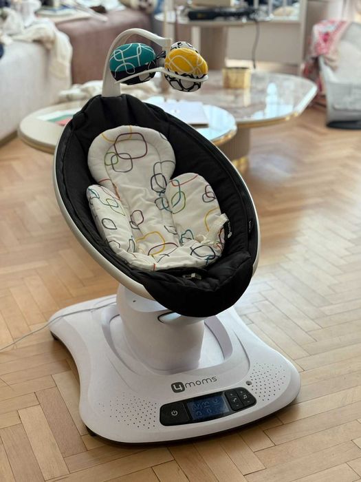 Електрическа бебешка люлка 4MOMS MamaRoo 4.0