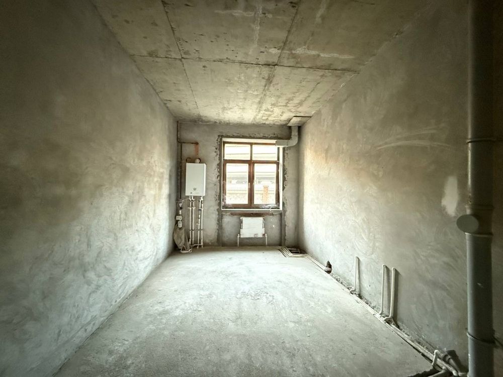 Парисен Golden house квартира 6 комнатная