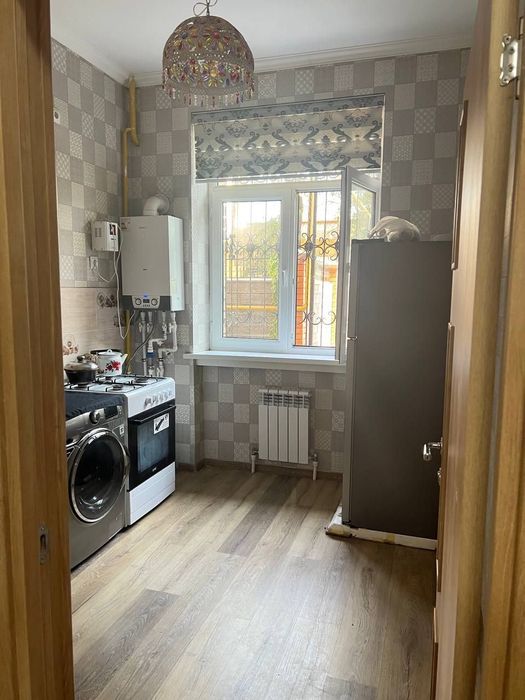 Tinchlik metro bezmakler