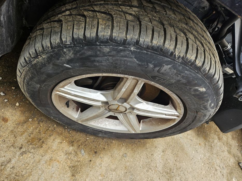 Лети джанти с гуми за GLK 235/60/17 Mercedes