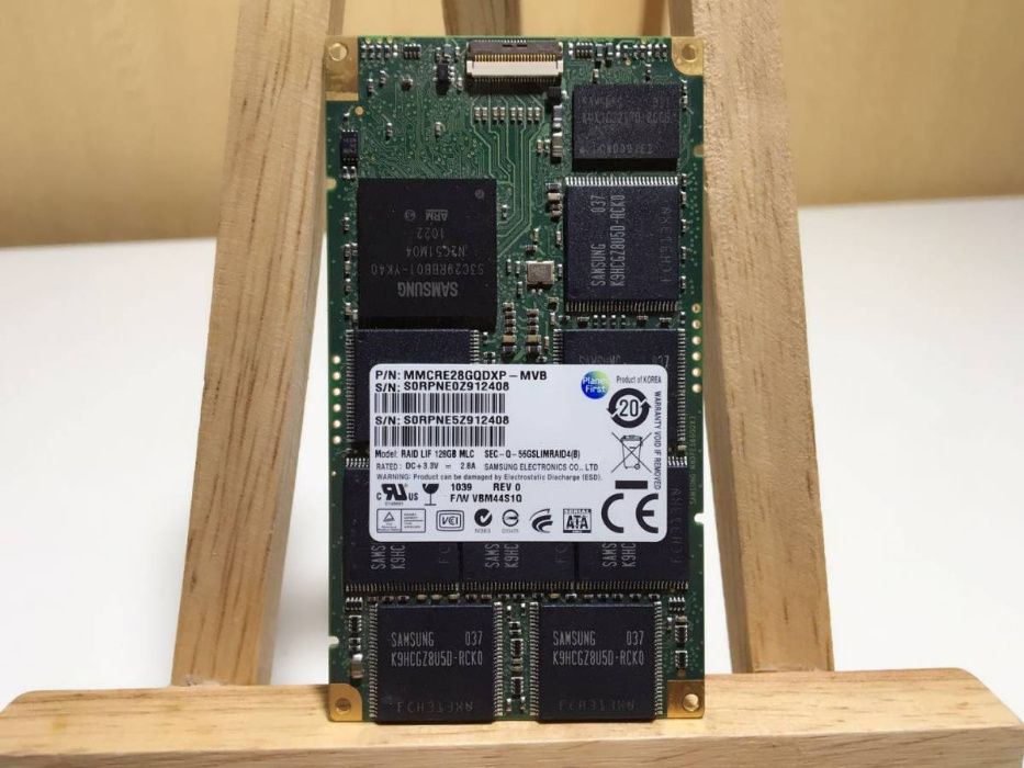 Rack si SSD MLC Samsung 128GB LIF (Sony Vaio VPCZ)