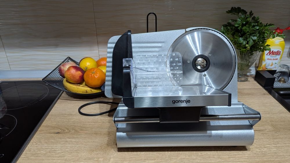 Електрическа резачка gorenje