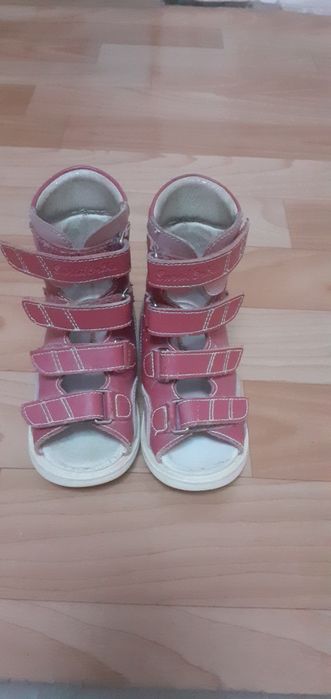 Ортопедический обувь