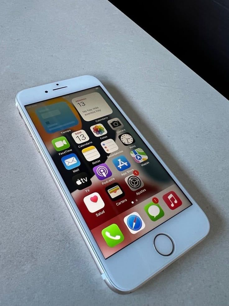 Продается Iphone 7