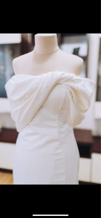 Rochie mireasă + voal cadou