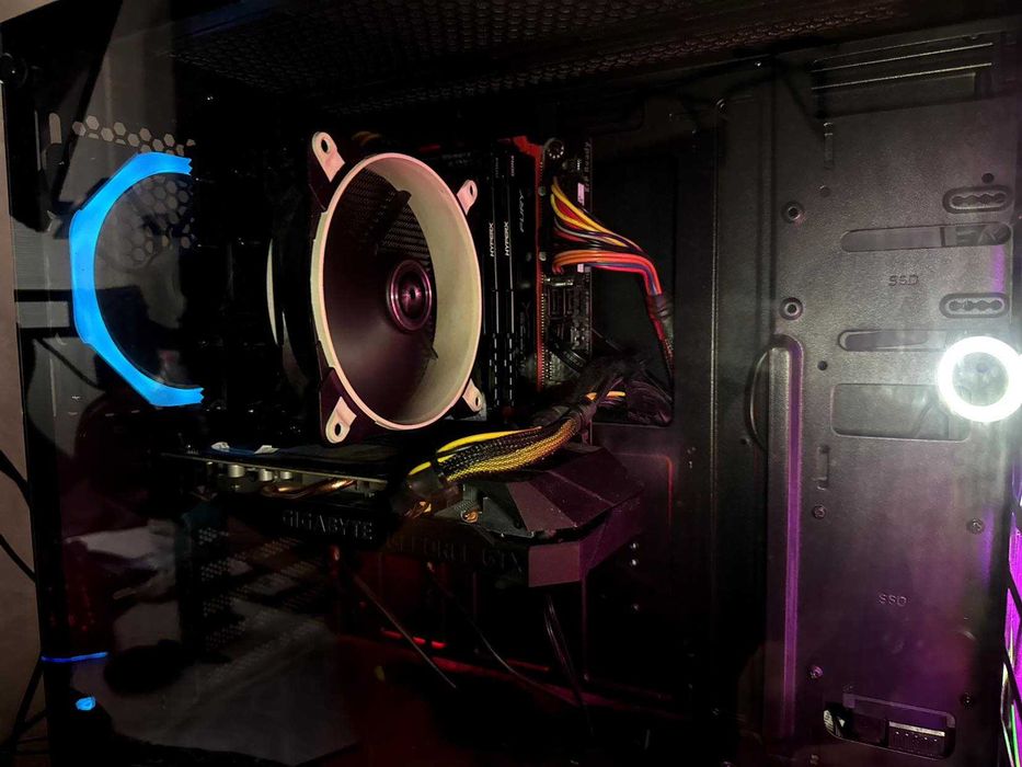 Геймърски компютър i5-9400F / GTX 1660 Super / 16GB RAM / 1TB NVMe SSD