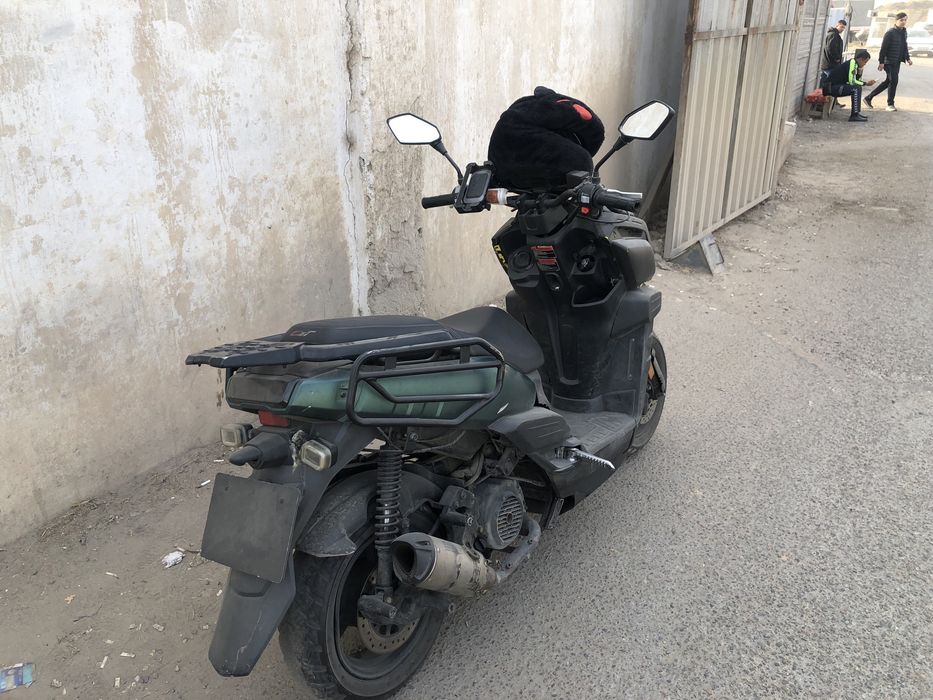 Sukuter tank motoo