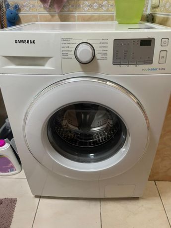 Продам стиральную машину Samsung Eco Bubble на 6 кг