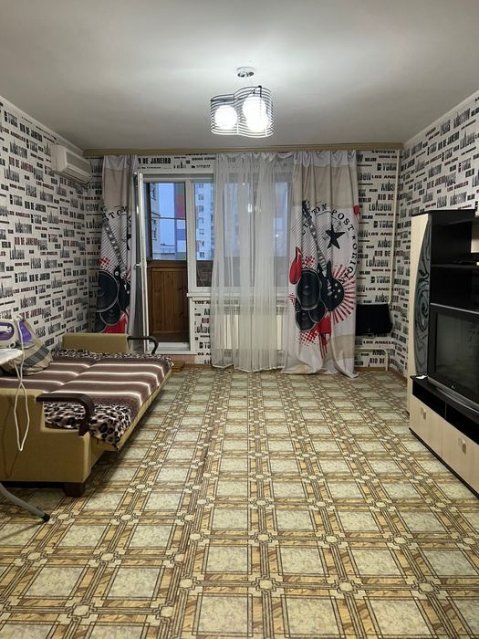 Продам 3х ком.кв .р/о . Универмаг