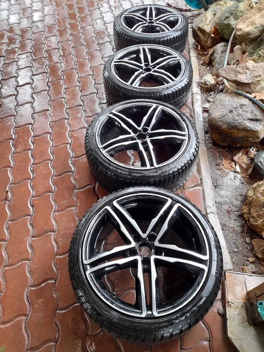 Jante + Anvelope 225/40R18