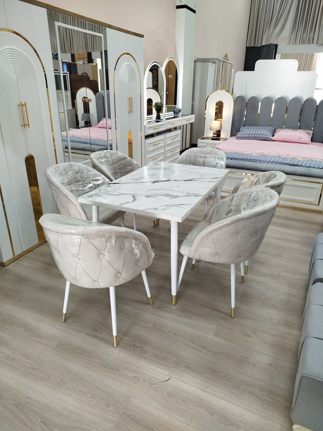 Турецкие столы и стулья , stol stullar uy va kafe va restaranlar uchun