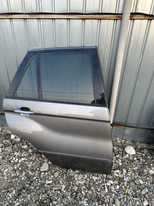 Portiera dreapta spate BMW X5 E53  1999-2006 usa dreapta spate BMW X5
