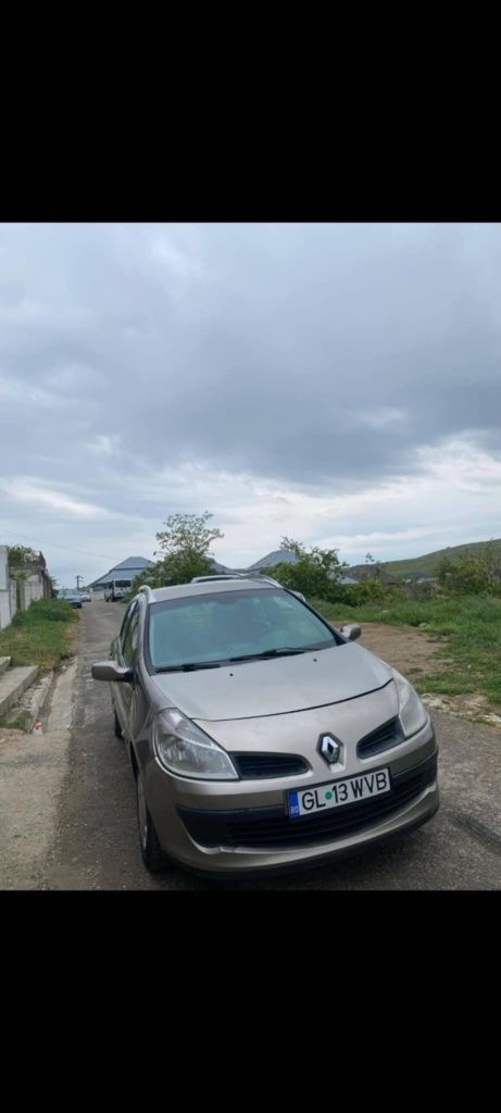 Vând mașina  In stare foarte buna