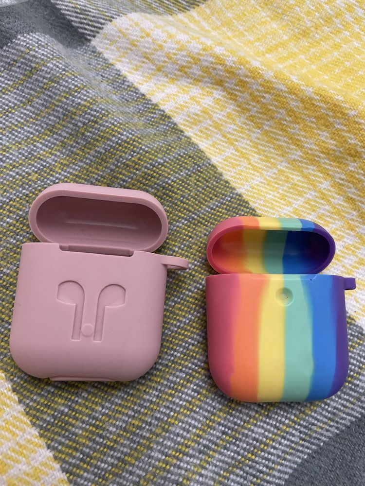 Чехлы на AirPods2