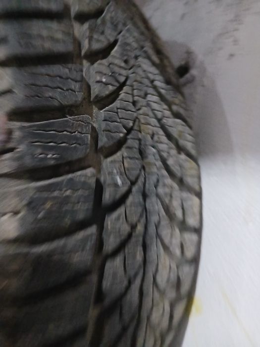 Anvelope iarna 195/65/15