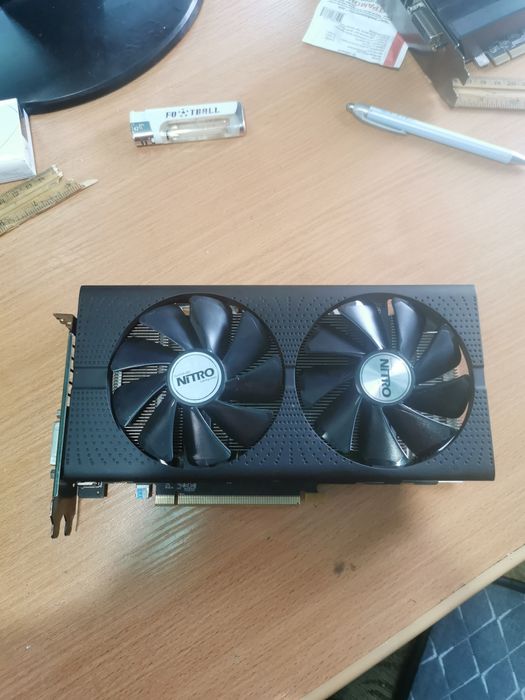 Продам видеокарту AMD RX 570. 4GB.