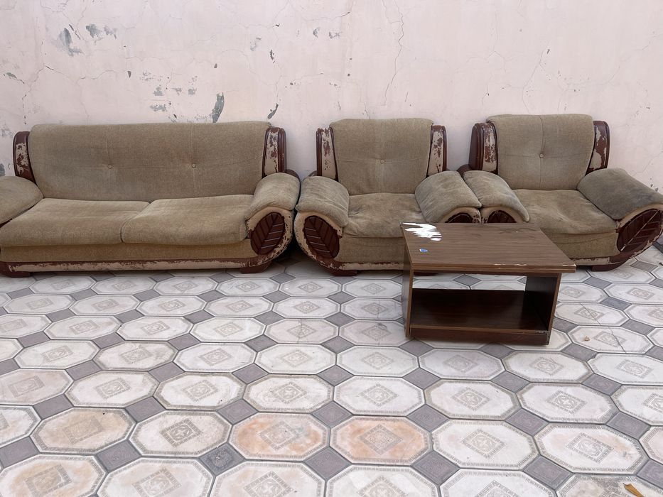 Диван с креслами