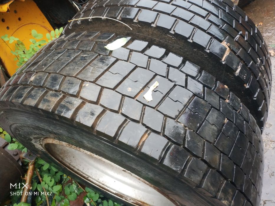 Vând punte camion Volvo completa 285 70 19,5