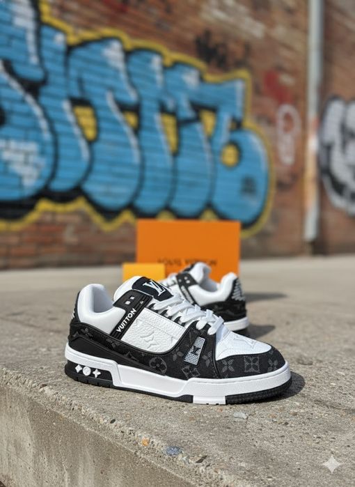 Adidasi LV Trainers Clasic Full Box