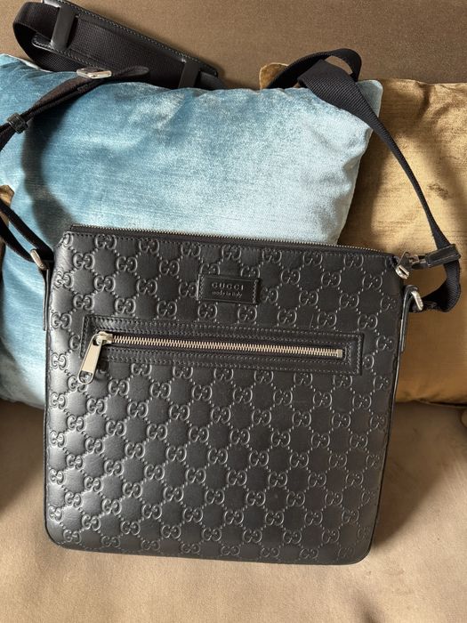 Мъжка кожена чанта Gucci оригинал