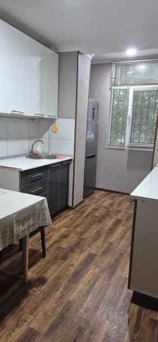 Продаётся 1/3/4 Академгородок С ремонтом 30м2