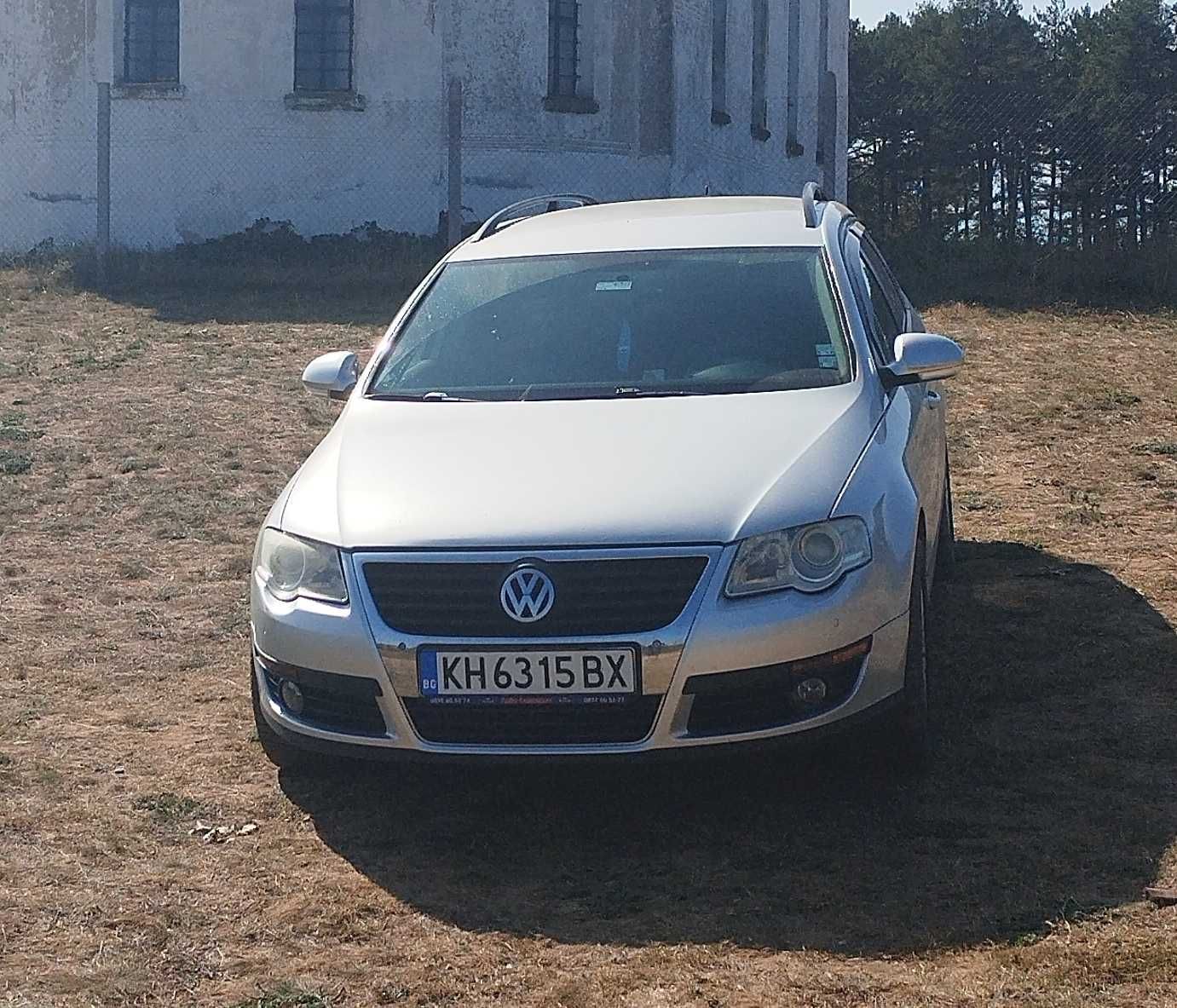 Продавам Пасат б6 2.0 140 кс ДсГ