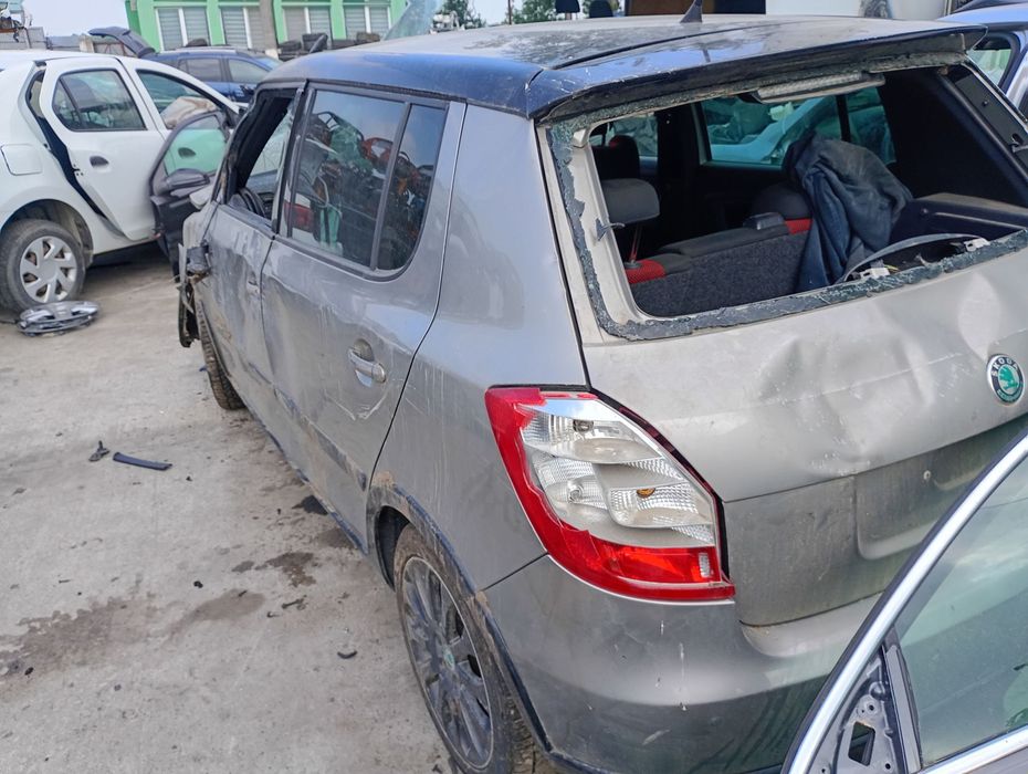 Dezmembrez Skoda Fabia 2 [facelift] [2010 - 2014] 1.2 tdi CFW CFWA