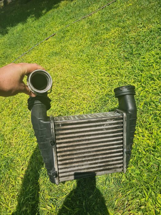 Части за Пасат б5.5 131кс комби цвят тъмно зелен