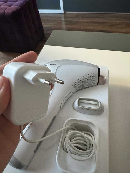 Epilator IPL Philips Lumea Prestige SC2007 fără fir, ca nou
