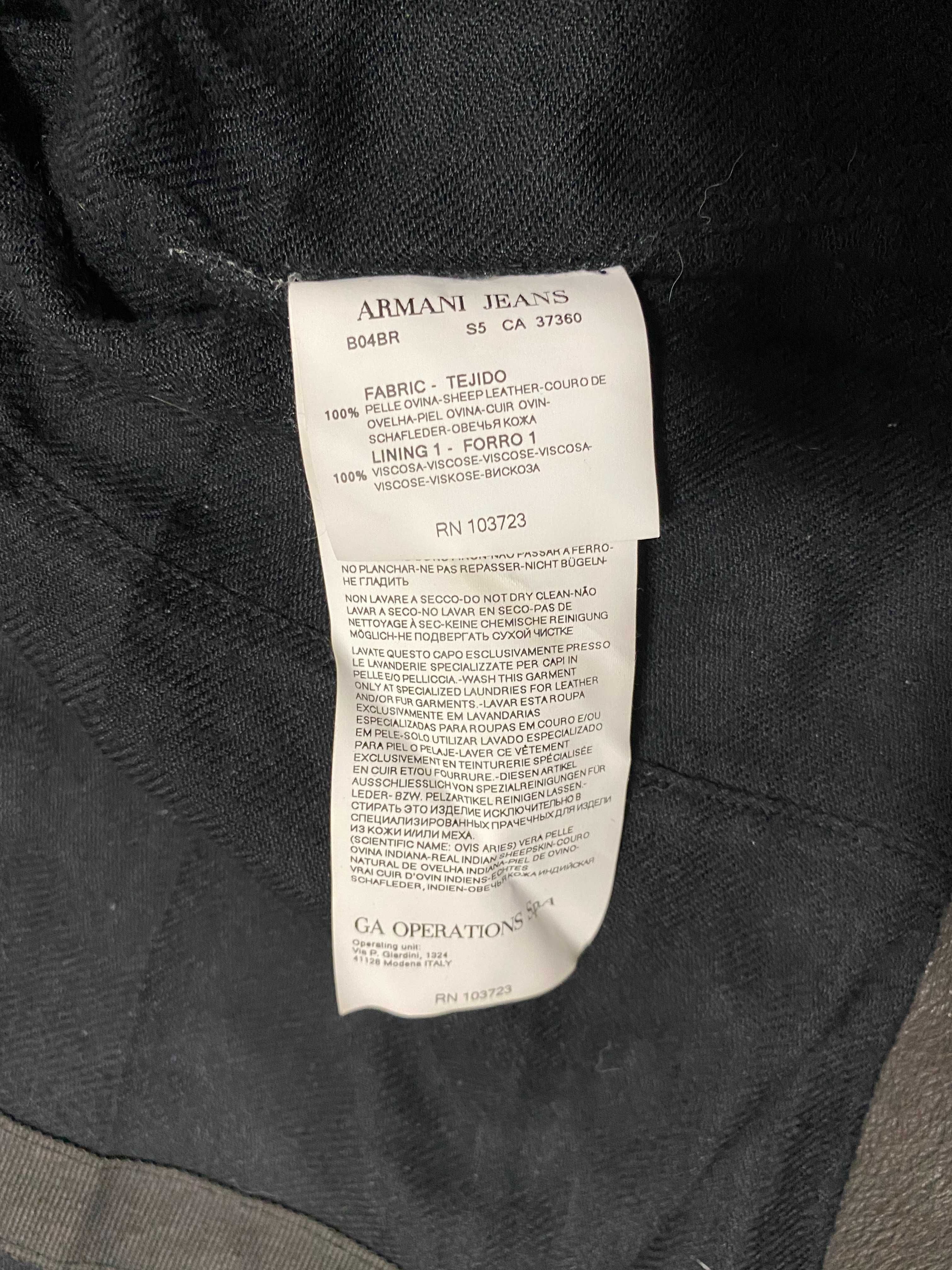 ''Armani Jeans''оригинално дамско кожено яке S размер