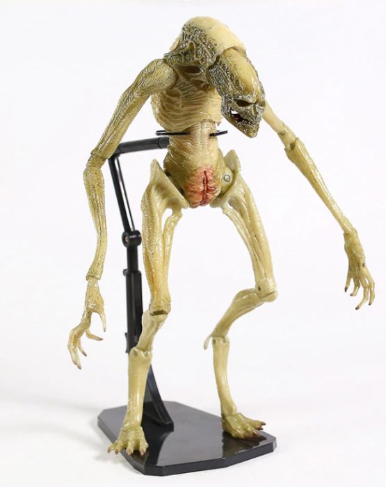 Figurina Alien Xenomorph Newborn 23 cm NECA
