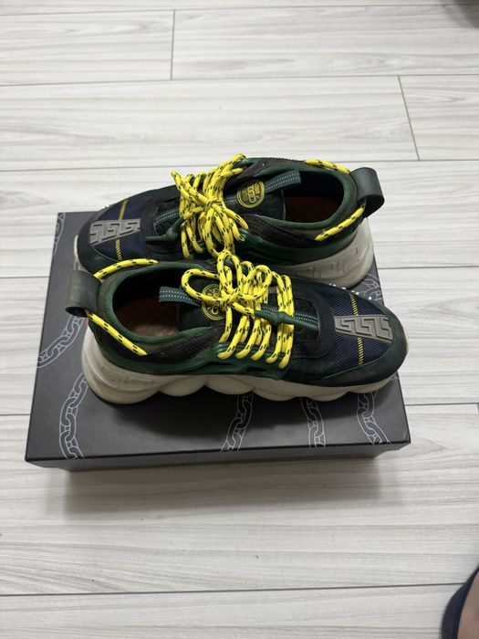 Versace Chain Reaction
