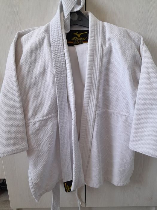 Продам   кимоно.