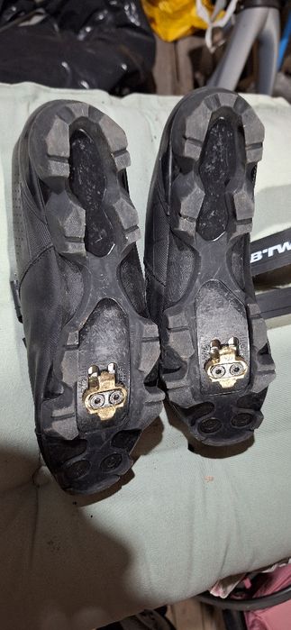 Обувки за планинско колоездене